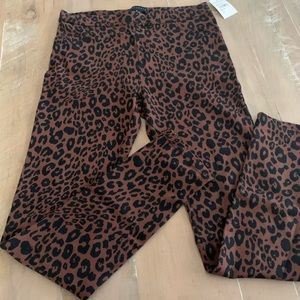 Leopard leggings